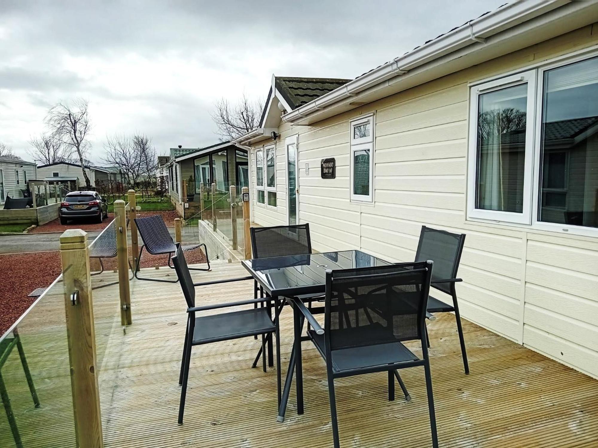 19 Park Views Just Outside Penrith For Holidays And Short Breaks Please No Commercial Vans Thankyou High Hesket Exterior photo